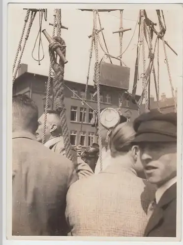 (F8501) Orig. Foto Erfurt, Detail eines Ballons mit Höhenmesser, 1930er