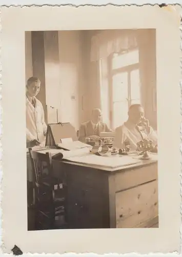 (F8337) Orig. Foto Männer auf Arbeit, Büro, Amt o.ä. 1937