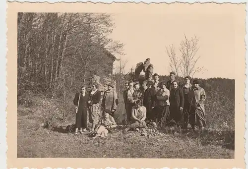 (F8180) Orig. Foto Dietersberg (Forchheim?), Wandergruppe an der Kreuzspitzenhüt