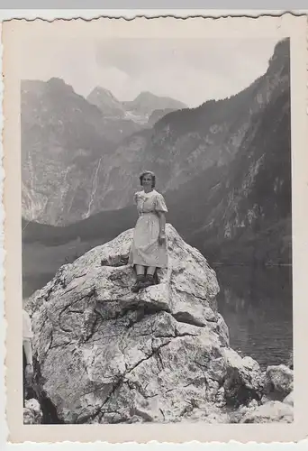 (F8142) Orig. Foto Königsee Obersee, Frau auf Felsen 1935