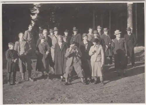 (F8094) Orig. Foto Wandergruppe bei Heroldsberg 1935