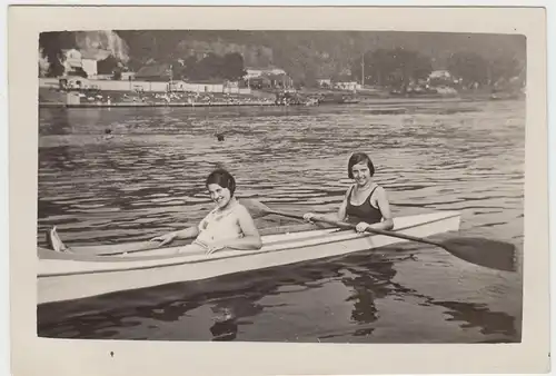 (F7826) Orig. Foto Bad Schandau 1932, Ruderpartie auf der Elbe