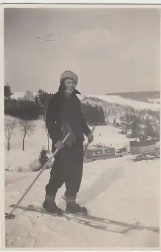 (F7771) Orig. Foto Kemptau, Mädchen Annelie auf Skier, um 1928