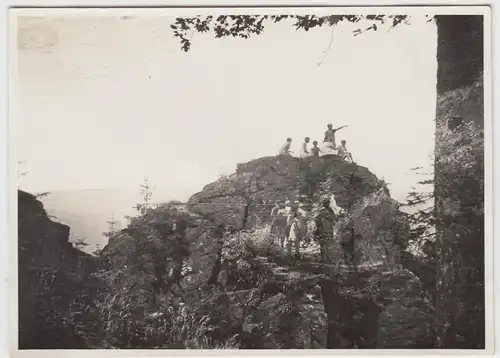 (F7765) Orig. Foto Personengruppe auf dem Katzenstein (Pobershau) 1930