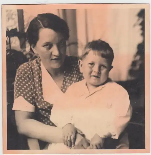 (F7718) Orig. Foto Stuttgart, Mutter mit Sohn Hans im Ludwigs-Spital 1933