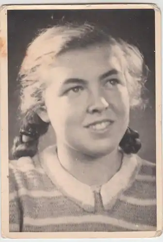 (F7603) Orig. Foto Porträt junge Frau Hannelore Schurr 1943