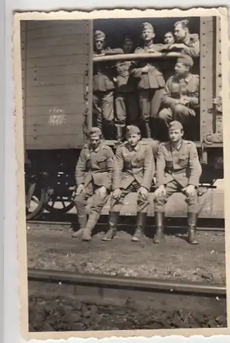(F754) Orig. Foto Wehrmacht-Soldaten im Güterwaggon, 1940er