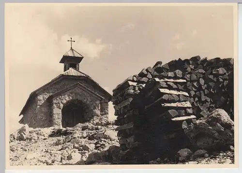 (F7376) Orig. Foto Bergkapelle in Österreich, Brennholz, 1940