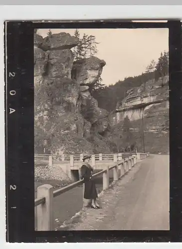 (F6978) Orig. Mini-Foto Pottenstein, Felsformationen bei der Schüttersmühle, Fra