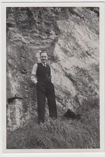 (F6856) Orig. Foto junger Mann an einer Felswand, vermutl. Eichstätt um 1937