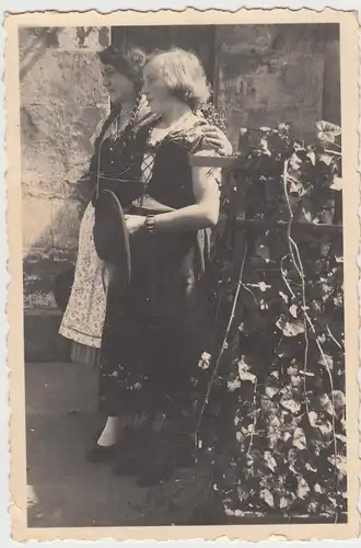 (F6780) Orig. Foto Damen in Tracht, Trachtenfest 1932