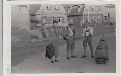 (F6516) Foto Lichtenfels, Personen a. Straße, Werbung Bürger-Bräu Gaustadt 1934