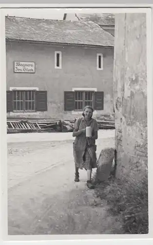 (F6505) Orig. Foto Eichstätt, junge Frau vor der Wagnerei Jos. Stech 1934