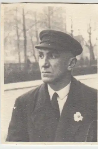 (F6423) Orig. Foto Mann mit Prinz-Heinrich-Mütze, 1931