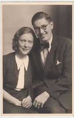 (F5967) Orig. Foto Paar, Porträt 1948
