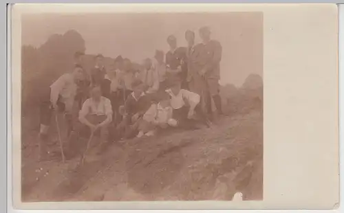 (F5843) Orig. Foto junge Burschen, Wanderer, Gruppenbild um 1920