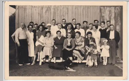 (F5681) Orig. Foto Hamburg-Neuwerk, Gruppenfoto am Haus 1951