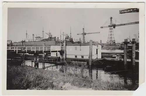 (F5627) Orig. Foto Werft, (Hamburg?), Aufschrift H.S.B.G. K.B., 1932