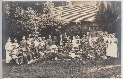 (F5323) Orig. Foto 1.WK Lazarett, Gruppenfoto mit Schwestern, 1914 - 18