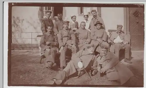 (F5309) Orig. Foto 1.WK Soldaten, Gruppenfoto im Lazarett 1914-18