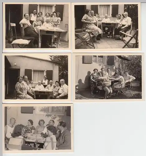 (F5245) 5x Orig. Foto Personen am Haus der Fam. Hennig in Berlin Tempelhof 1957