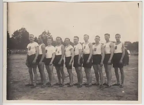 (F5191) Orig. Foto Sportler d. Berliner Turnerschaft a.e. Sportplatz 1920er