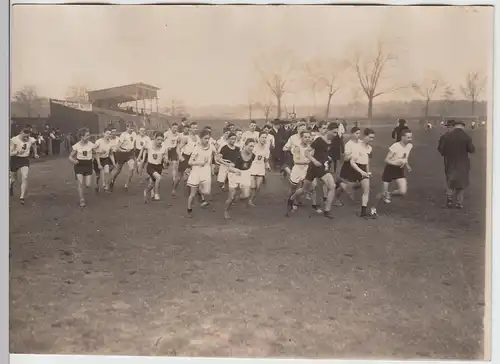(F5176) Orig. Foto Berlin, Jugendstart der Waldlaufmeisterschaft 1922