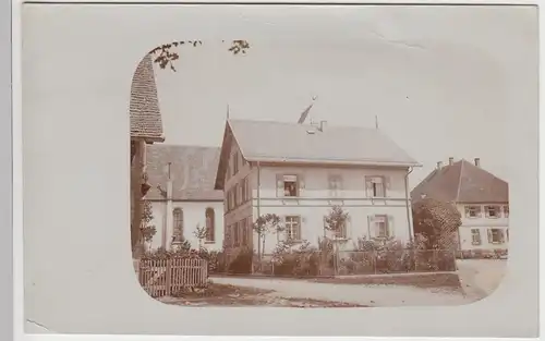 (F5150) Orig. Foto Wohnhaus, unbekannter Ort vor 1945