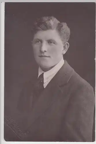 (F4898) Orig. Foto junger Mann, Porträt, Studio Buchholz i.S., 1920er