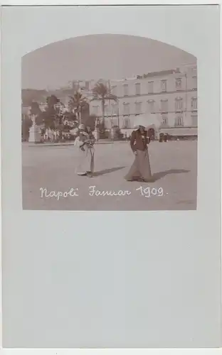 (F4896) Orig. Foto Napoli, Partie im Januar 1909