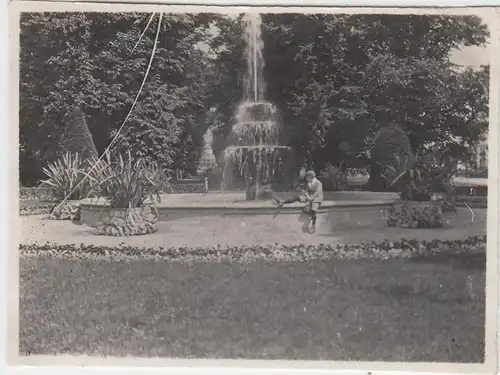 (F4654) Orig. Foto Bad Pyrmont, Brunnen i.a. Hauptallee, Pfingsten 1924