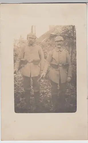 (F4573) Orig. Foto 1. WK Soldaten im Freien, 1914-18