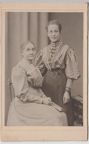 (F442) Original Kabinettfoto, zwei Damen (Mutter & Tochter), Atelier Martin Her