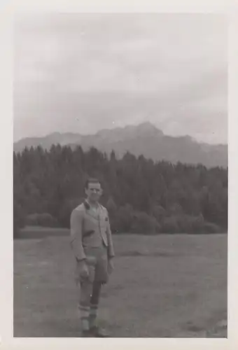 (F4275) Orig. Foto Mann in Lederhosen u. Stulpen, 1940er