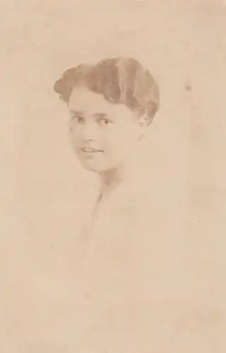 (F4237) Orig. Foto Porträt junge Frau, 1920er