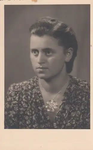 (F4152) Orig. Foto Porträt junge Frau, Frankfurt (Oder) vor 1945