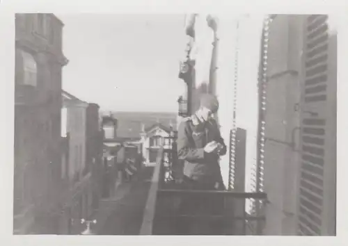 (F4076) Orig. Foto 2.WK Soldat Willy Stockburger a. Hotel "Provence"c 1943