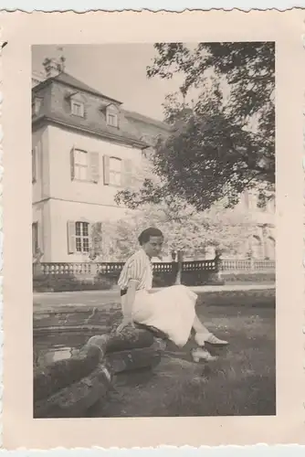 (F4021) Orig. Foto junge Dame in Veitshöchheim 1938