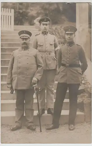 (F3691) Orig. Foto 1.WK Soldaten Offiziere vor Treppe 1914-18