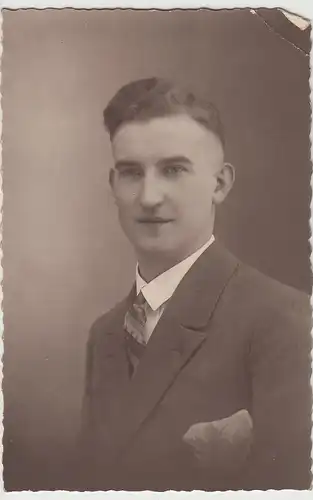 (F3688) Orig. Foto Kabinettfoto, junger Mann Porträt, 1920er