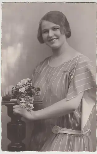 (F3667) Orig. Foto Kabinettfoto, junge Frau Greta Jacob, Glauchau, 1920er
