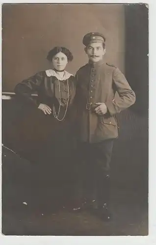 (F3503) Orig. Foto 1.WK Soldat mit Frau, Kabinettfoto Nürnberg 1914-18