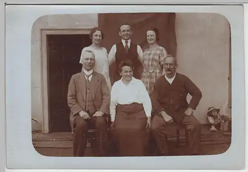 (F3357) Orig. Foto Gruppenfoto, vermutl. Familie um 1920