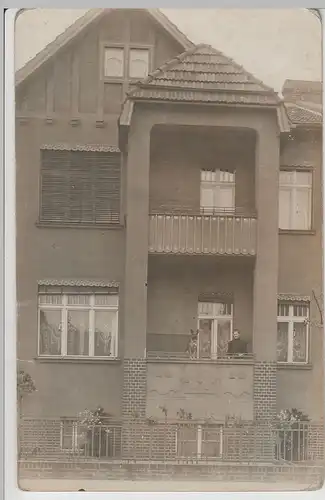 (F3347) Orig. Foto Wohngebäude mit Balkon, vor 1945