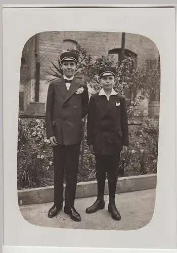 (F30899) Orig. Foto Kinder, Jungs in festlicher Kleidung 1910er