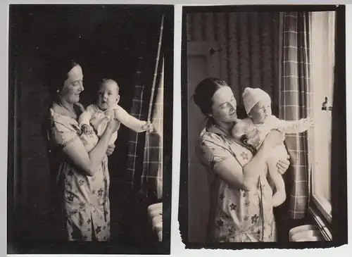 (F30816) 2x Orig. Foto Frau mit Kleinkind am Fenster 1927