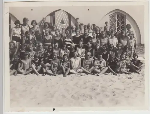 (F30712) Orig. Foto Kinder, große Gruppe in Spiekeroog 1931