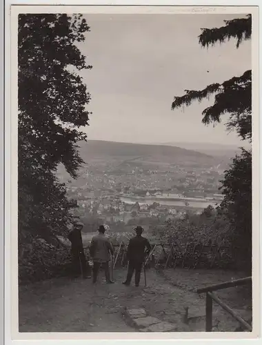 (F30449) Orig. Foto Wanderer blicke auf Hameln hinab 26.5.1927