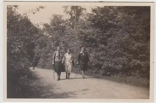 (F30445) Orig. Foto Spaziergang am Weserberge 1928