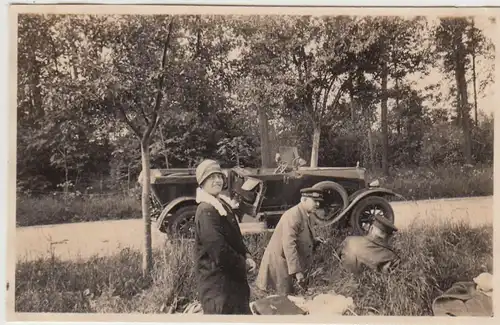 (F30393) Orig. Foto Automobil, Rast bei Tabarz 1930